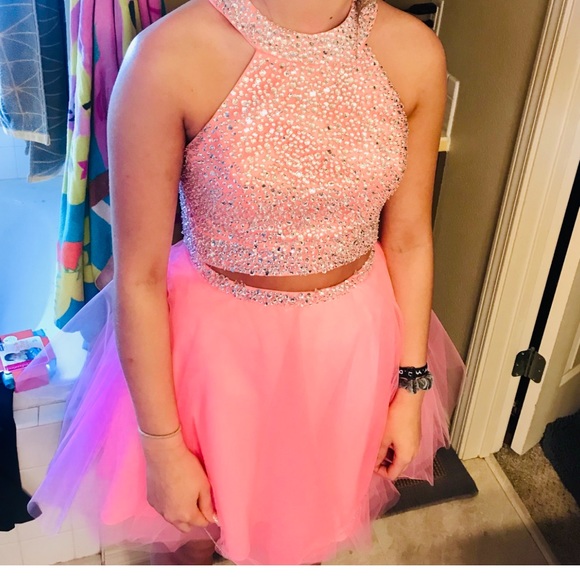 Formal prom dress is size 8 neon coral orange peach with open back. 2 piece - Picture 11 of 16
